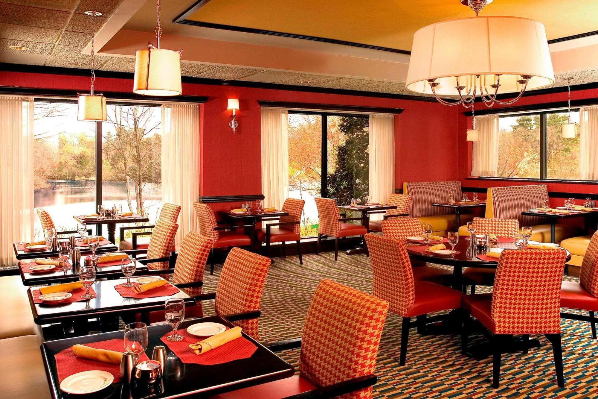 Four Points By Sheraton Wakefield Boston Hotel & Conference Center Zewnętrze zdjęcie